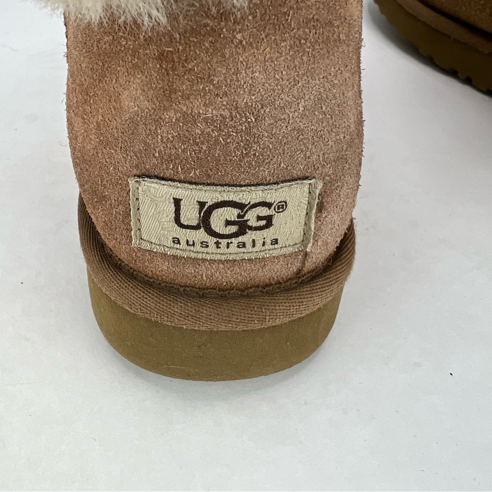 Ugg Bailey Button Fold Down Boots Size - image 7
